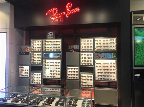 sunglass hut belconnen